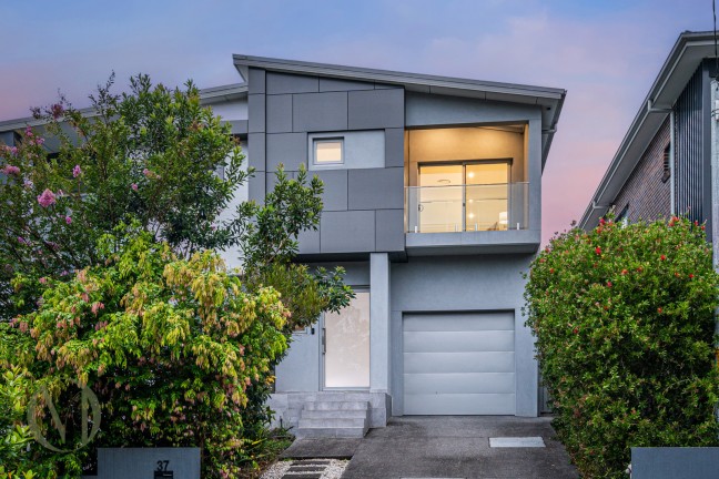 PROUDLY SOLD BY LEADING AGENT IN RYDALMERE & DUNDAS - MAJD JERJEES 0423 015 010!