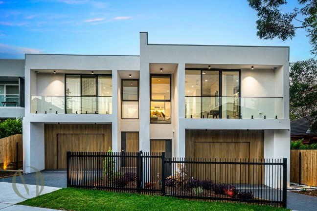 Exceptional 5-Bedroom Duplex of Unrivaled Quality in an Ultra Convenient Location