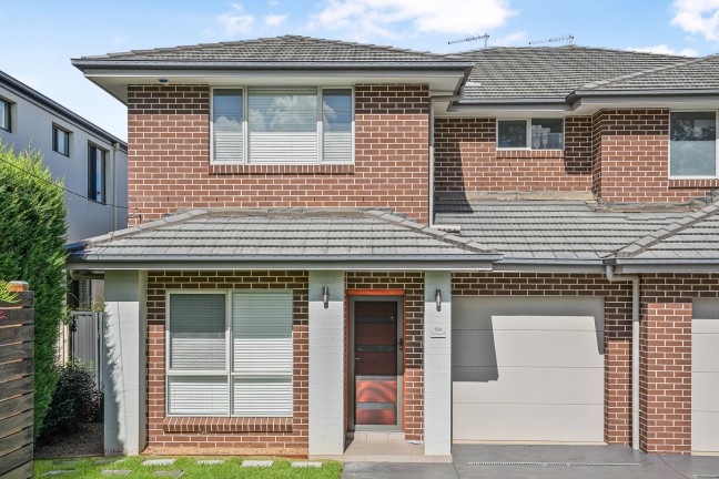 Stylish Duplex in the Heart of Ermington!