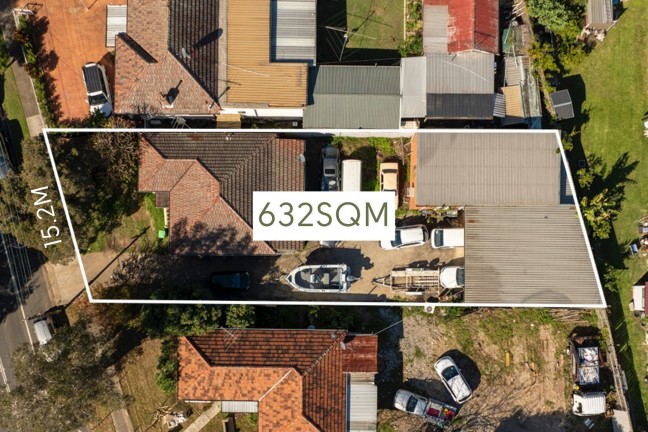 Invest, Develop or Move In – Prime R3 Zoned Property on 632sqm with 15.2m Frontage!