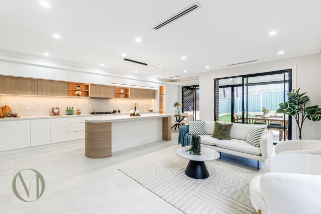 Contemporary Elegance, Versatile Family Design