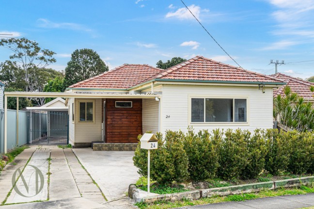 PROUDLY SOLD BY AHMAD MALAS & PAUL TASSONE