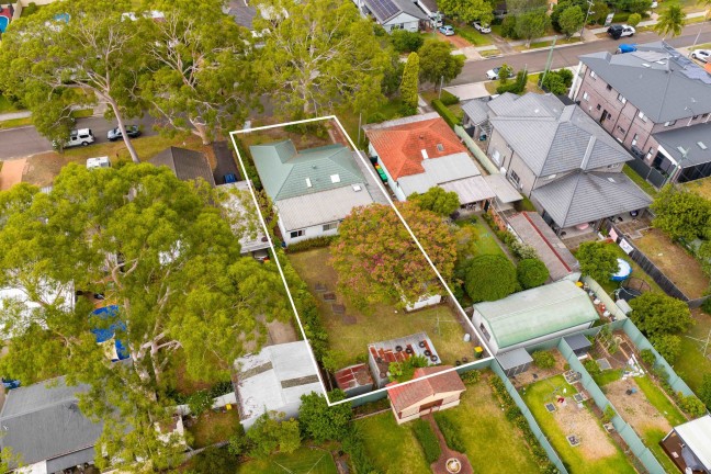 Rare First-Time Offering &ndash; Prime Dundas Land with Duplex Potential