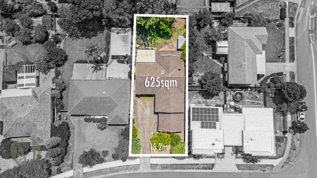 High side duplex site within the Carlingford West School Catchment!
