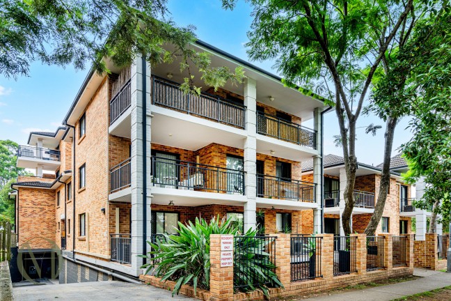 Spacious Three-Bedroom Apartment in Prime North Parramatta Location