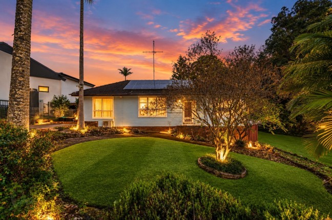 Spacious Family Living with Dual Occupancy Potential