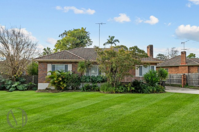 Charming Family Home I 784sqm Corner Block | 51m+ Combined Frontage