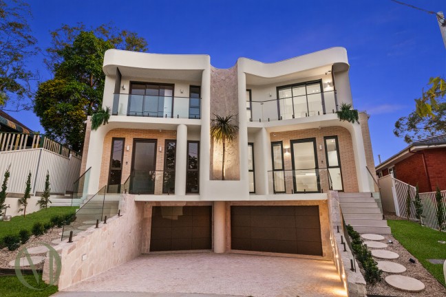 Luxury Family Residence of Exceptional Quality