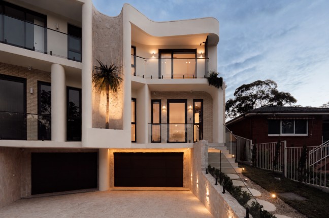 Luxury Family Residence of Exceptional Quality