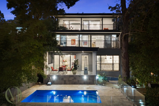 A Landmark of Unrivalled Luxury | The Finest Residence Ever Offered in Dundas Valley