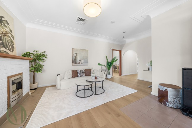 Spacious Family Home with Triple Car Garage