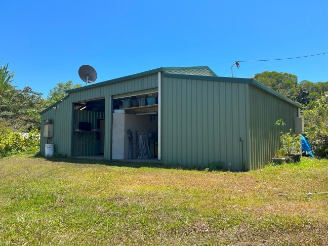 Liveable shed on private property