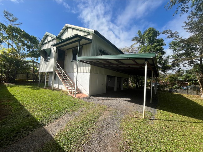 Charming 2-Bedroom Home on a Spacious, Fully-Fenced Block