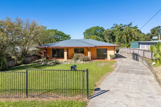 Quality Block Home with Fantastic Outdoor Lifestyle Features