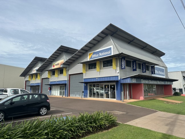 HIGH PROFILE OFFICE AND WORKSHOP/WAREHOUSE