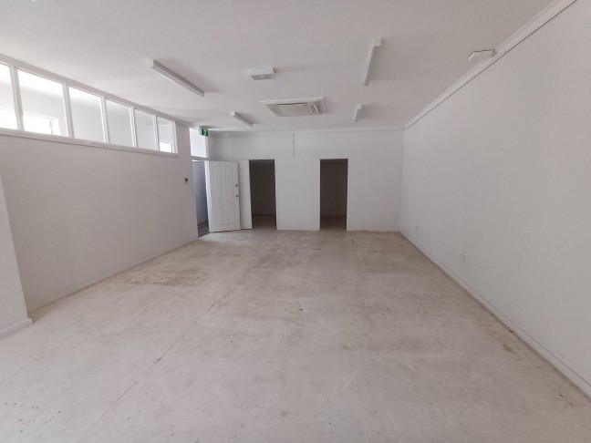 Upstairs Commercial Tenancy - Prime Smith Street Mall Location