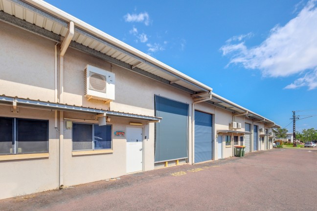 Modern & Versatile Industrial Unit in Winnellie