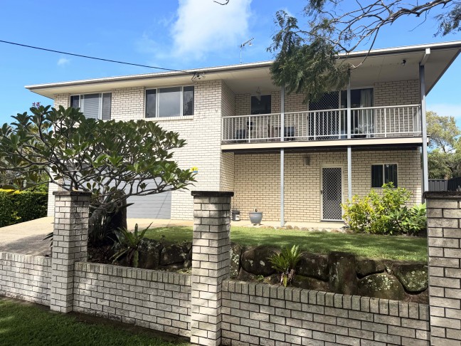 Prime 1,089m² Opportunity with Dual Street Frontage, Huge Shed & Development Potential