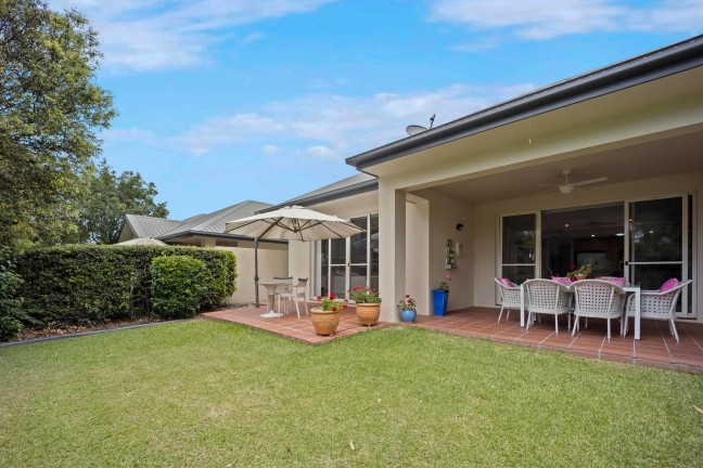 SINGLE LEVEL BEAUTY- The Glades Golf Estate, Robina