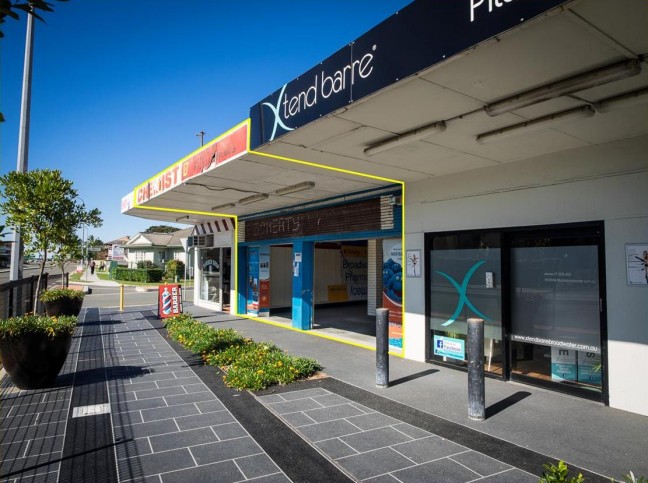 Brisbane Road Retail - 90sqm - Labrador
