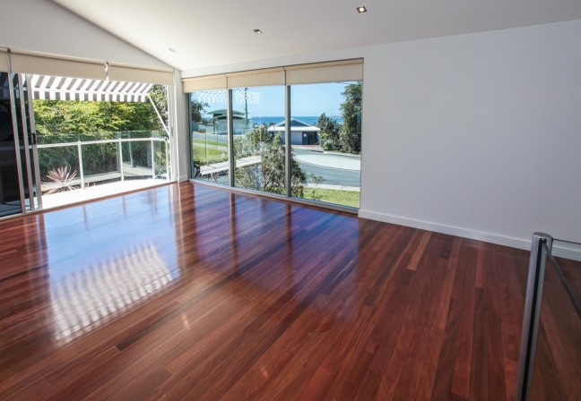 Drastically reduced-Versatile Coastal living, corner position, private with stunning ocean views