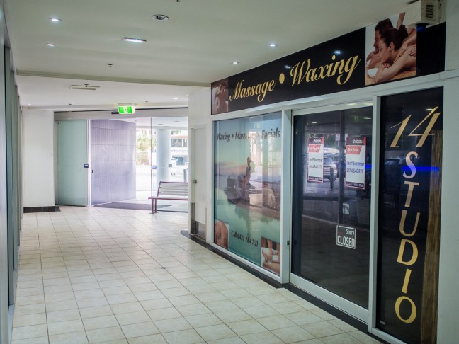 SOLD! - SURFERS INTERNATIONAL RETAIL - SURFERS PARADISE