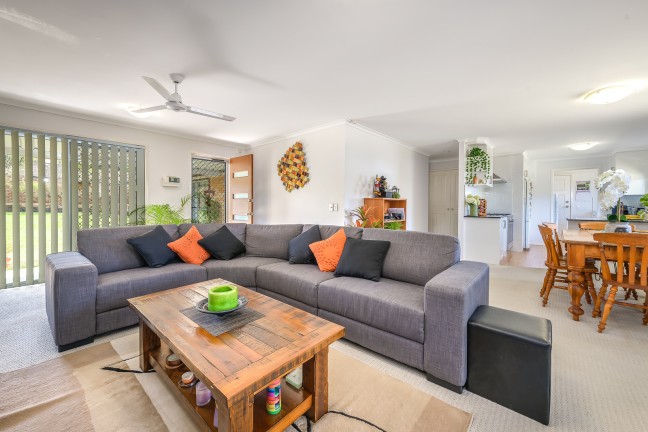 YOUR SUPER-SPACIOUS FAMILY FRIENDLY HOME AWAITS - OWNER OR INVESTOR