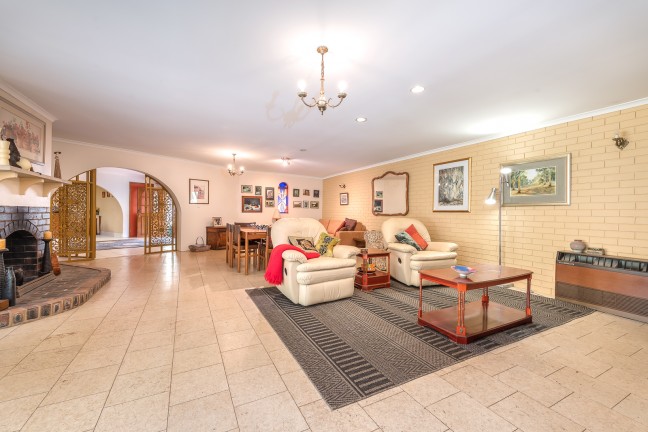 LARGE DOUBLE BRICK FAMILY RESIDENCE ON A MASSIVE BLOCK