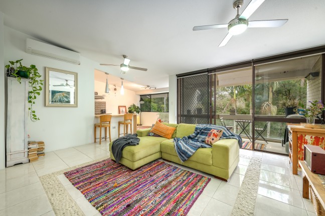INVEST OR OCCUPY - BROADBEACH WATERS WINNER IN SMALL BLOCK