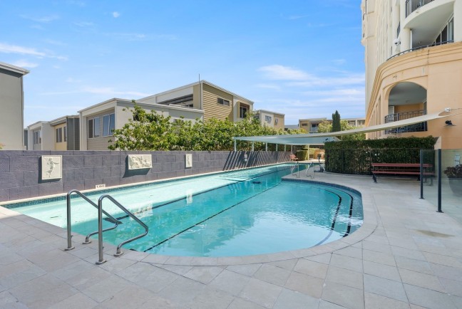 One Bedroom French Quarter Living at Bella Vue, Emerald Lakes
