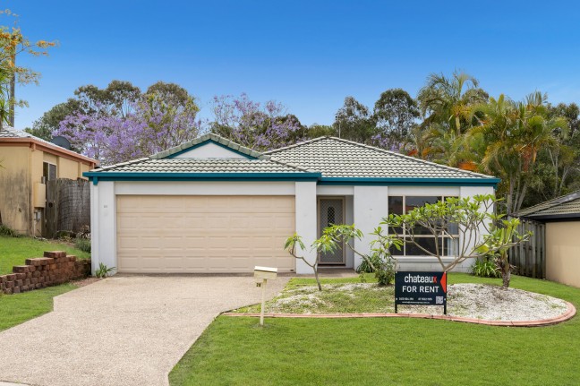 Single-Level Three-Bedroom Home in Convenient Arundel