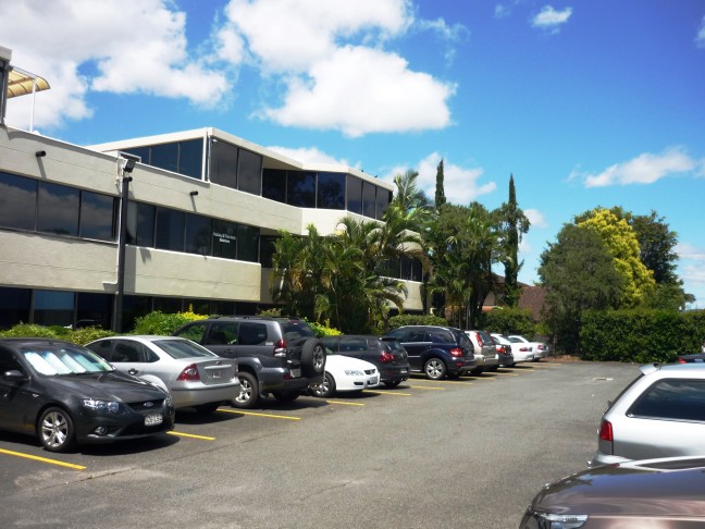 OFFICE SUITE - BEST BUY IN BUNDALL - REDUCED to  $275,000 PLUS GST for URGENT SALE