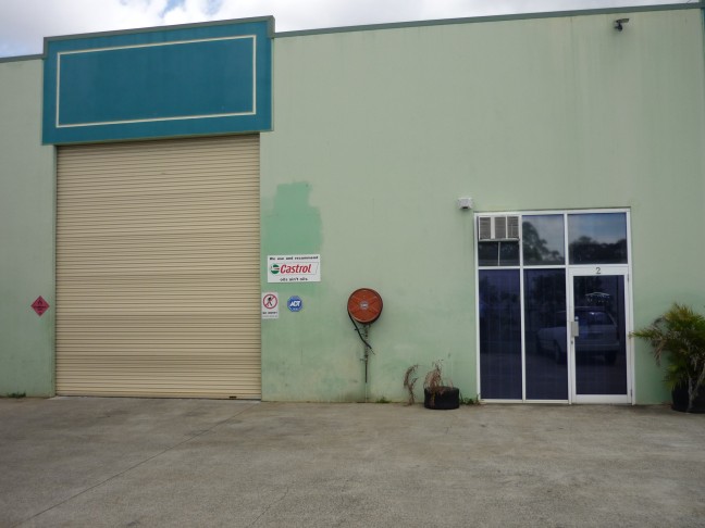 FULLY FITTED OUT MECHANICAL WORKSHOP FOR LEASE