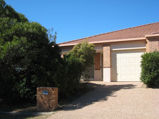 Well Presented, Spacious Duplex