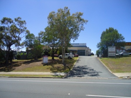 GREAT BUYING OPPORTUNITY  -  WAREHOUSE IN ASHMORE