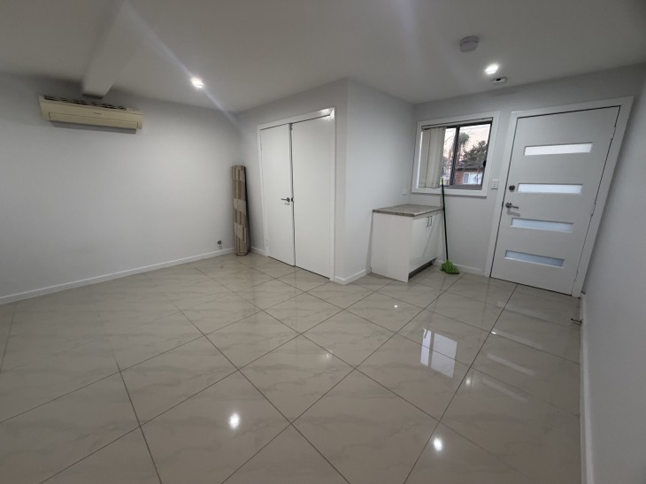 Property For Rent in Guildford West