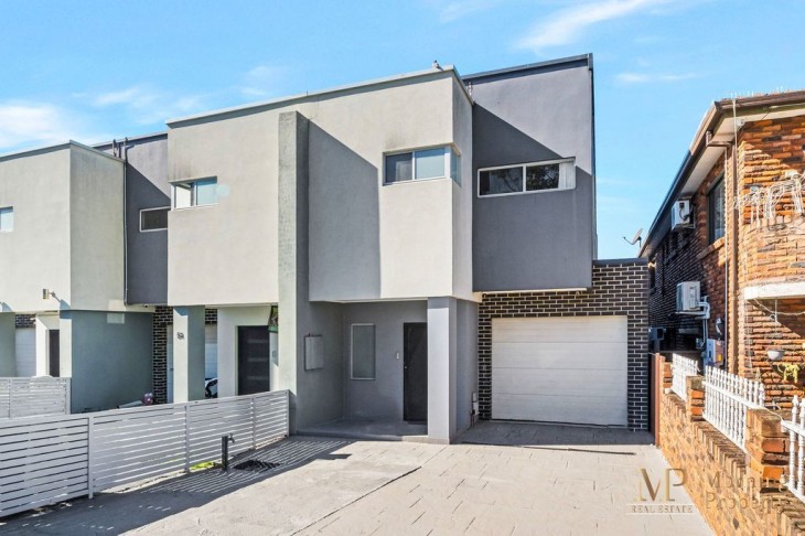 Property For Sale in Guildford West