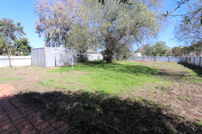 30 Queen Street, Barmedman > Miller & James Real Estate