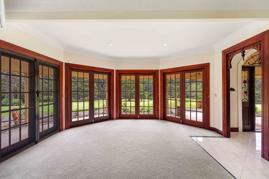 16 Gallaghers Road, Tanawha > RE/MAX Property Sales