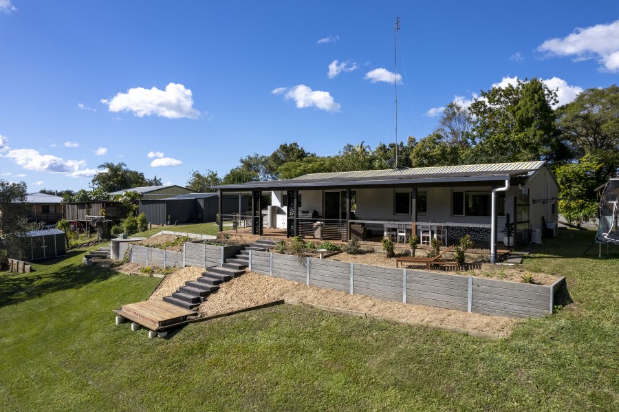 2022 Angus Crescent, Kureelpa > RE/MAX Property Sales