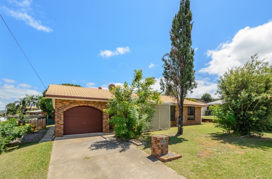 37 Dixon Drive, Telina > RE/MAX Gold Gladstone