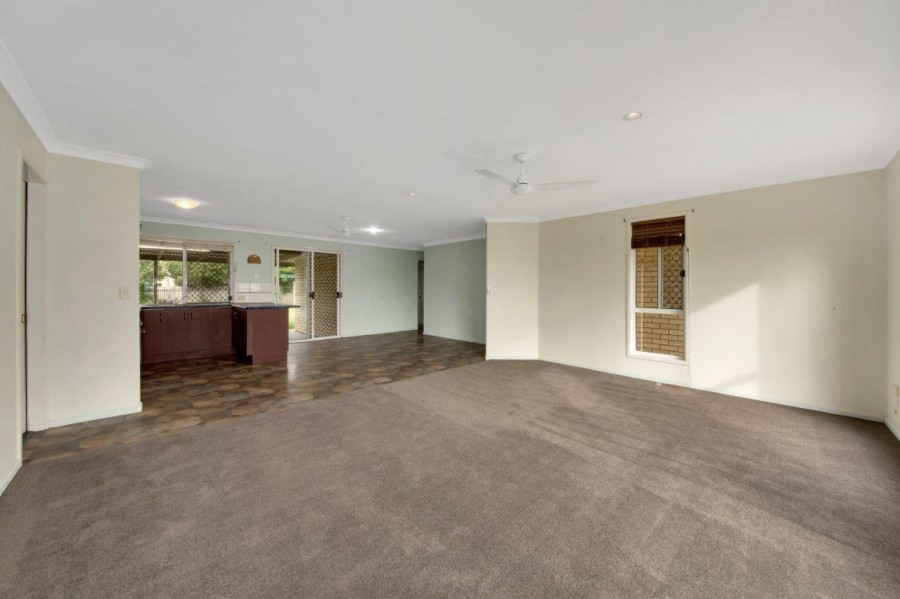 58 Witney Street, Telina > RE/MAX Gold Gladstone