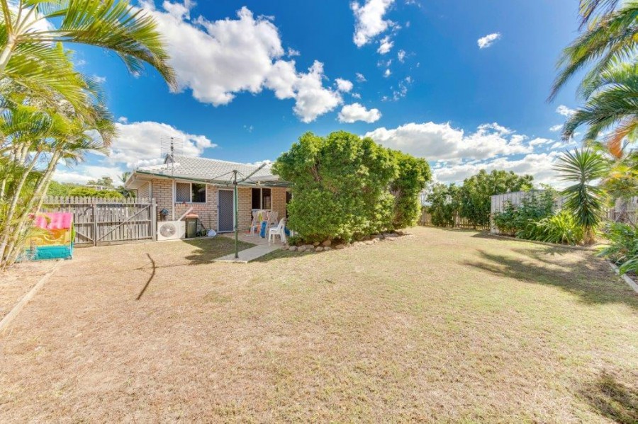 56 Emmadale Drive, New Auckland > RE/MAX Gold Gladstone