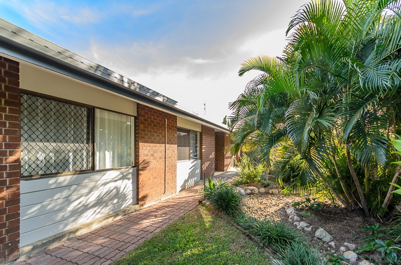 4 Intrepid Street, Clinton > RE/MAX Gold Gladstone