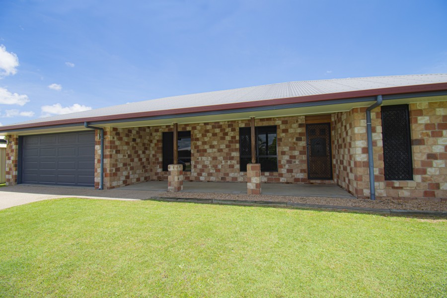 Real Estate in Ooralea