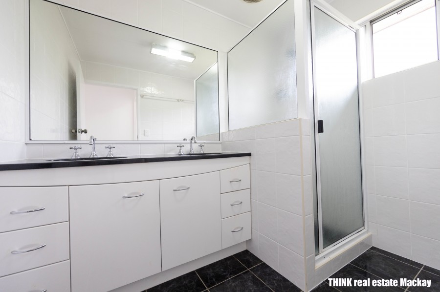 Real Estate in Ooralea