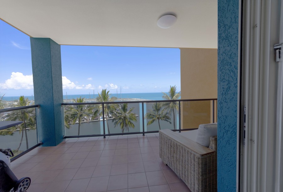 Real Estate in Mackay Harbour