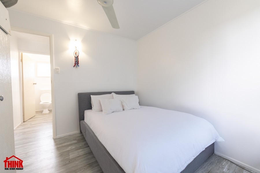 Real Estate in Slade Point