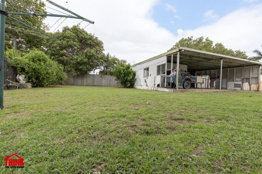 Real Estate in Slade Point