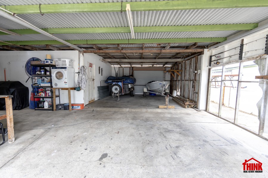 Real Estate in Slade Point